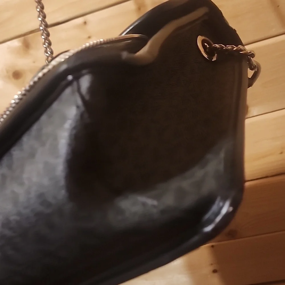 Michael Kors Regina Purse Medium Signature